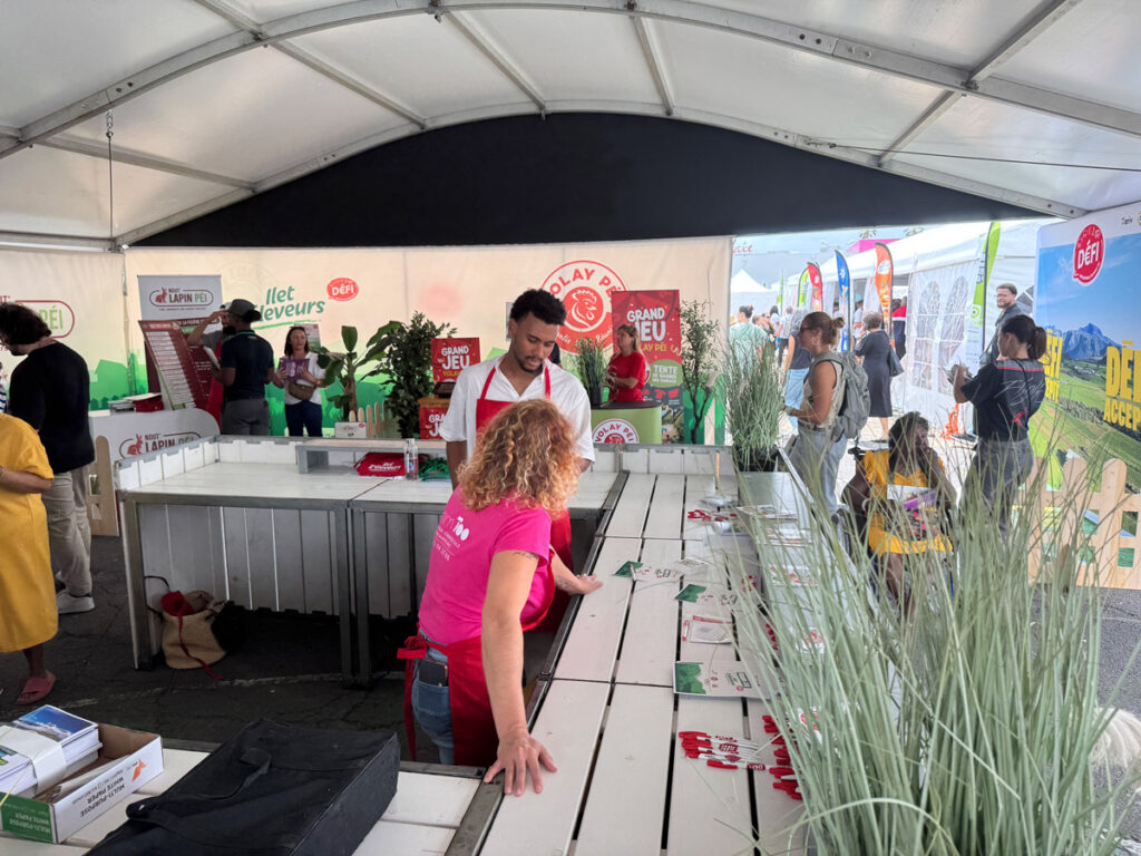 6D296933-31DF-4168-8F36-45C7887398D2